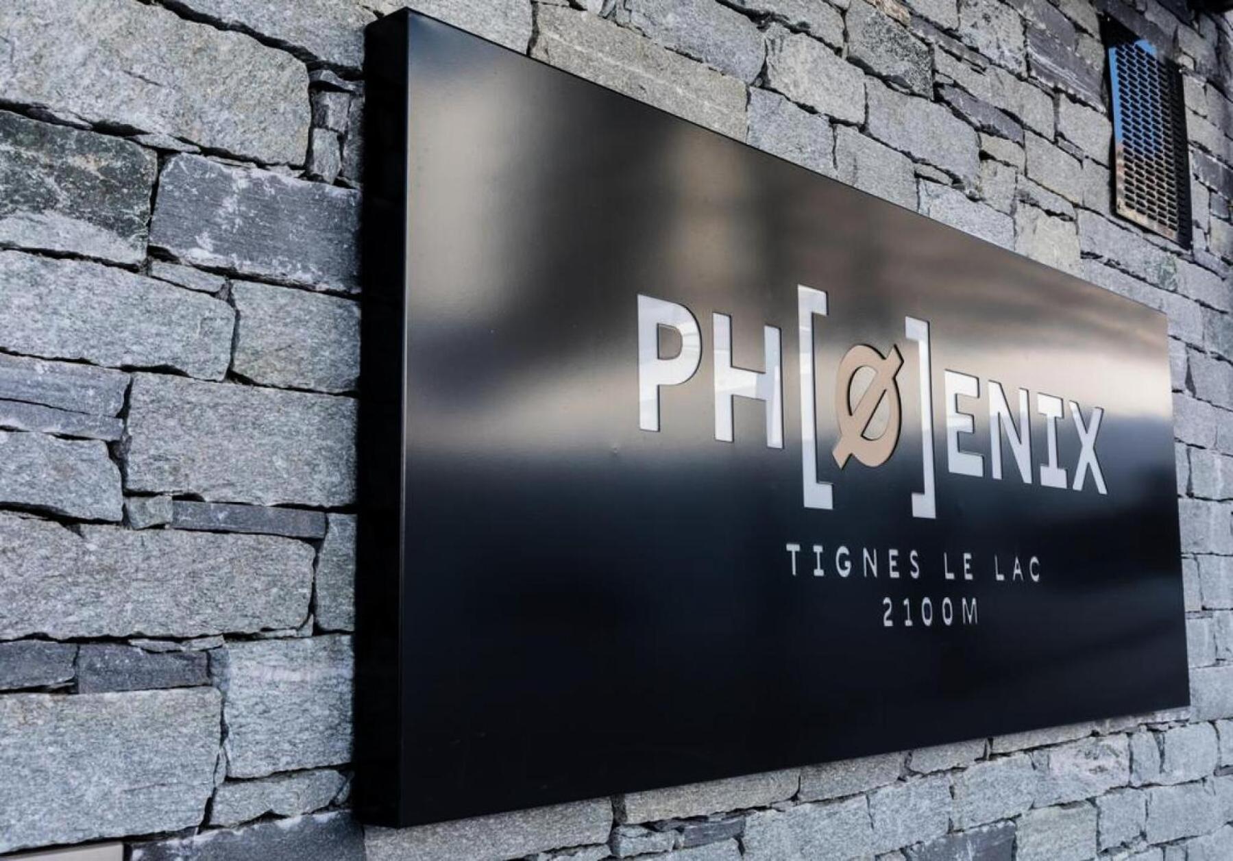 Phoenix - 2 Pieces 5 Personnes 4 Mae-8001 * Tignes